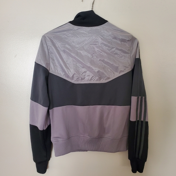 Women's Adidas track jacket - Picture 2 of 6